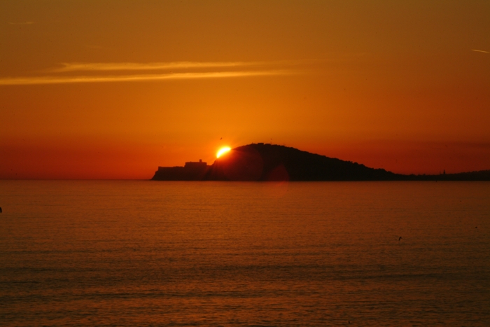 Tramonti sulla costa di Enea